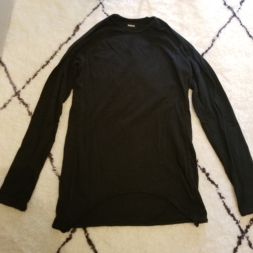 Hudson Basic Black High Low Top Small